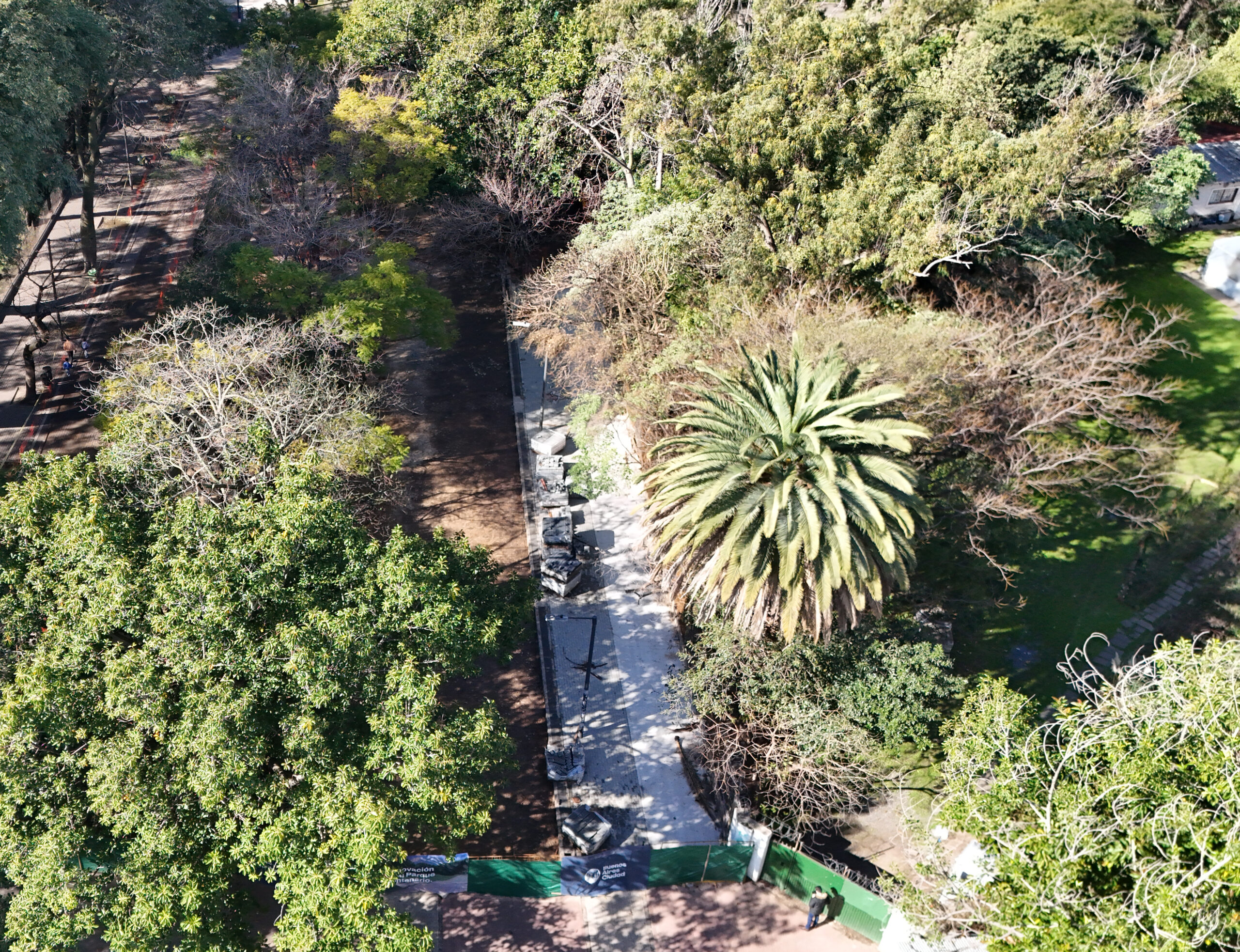 Renovación de accesos en Parque Centenario